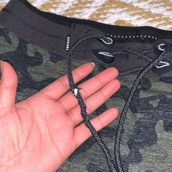 RIPCURL Surf Grip - Picture 3 of 7